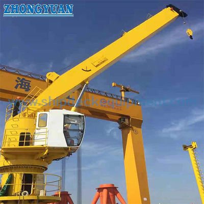 3T 20m Telescopic Boom Crane. Une grue hydraulique avec cabine pour équipement de pont.